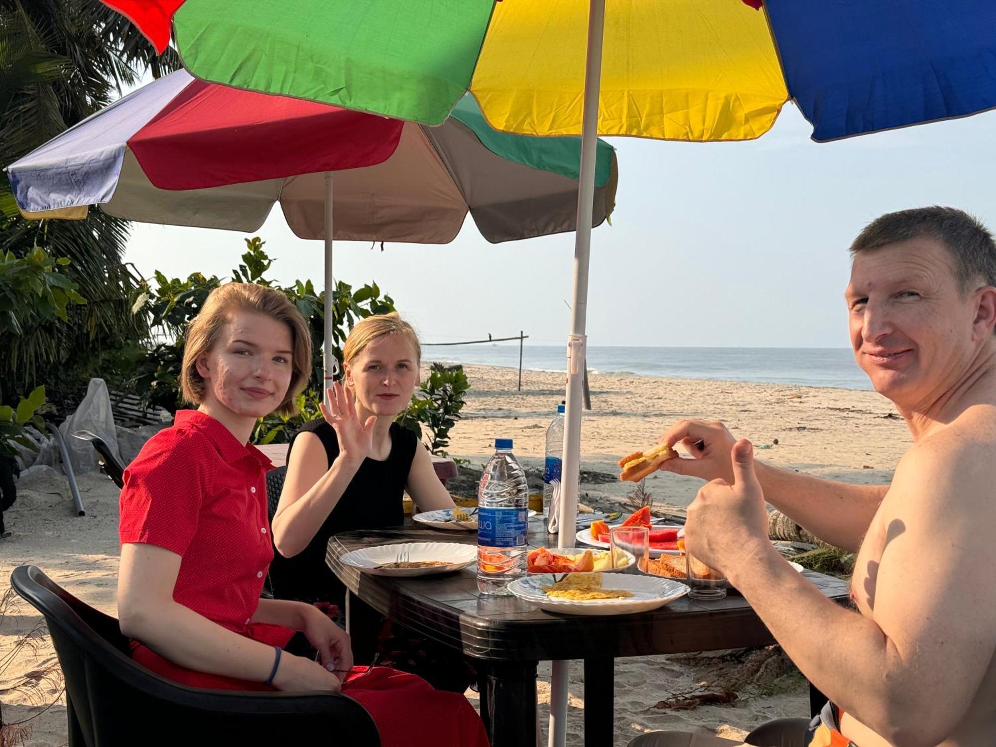 Alivious Beach Homestay Alappuzha Zewnętrze zdjęcie