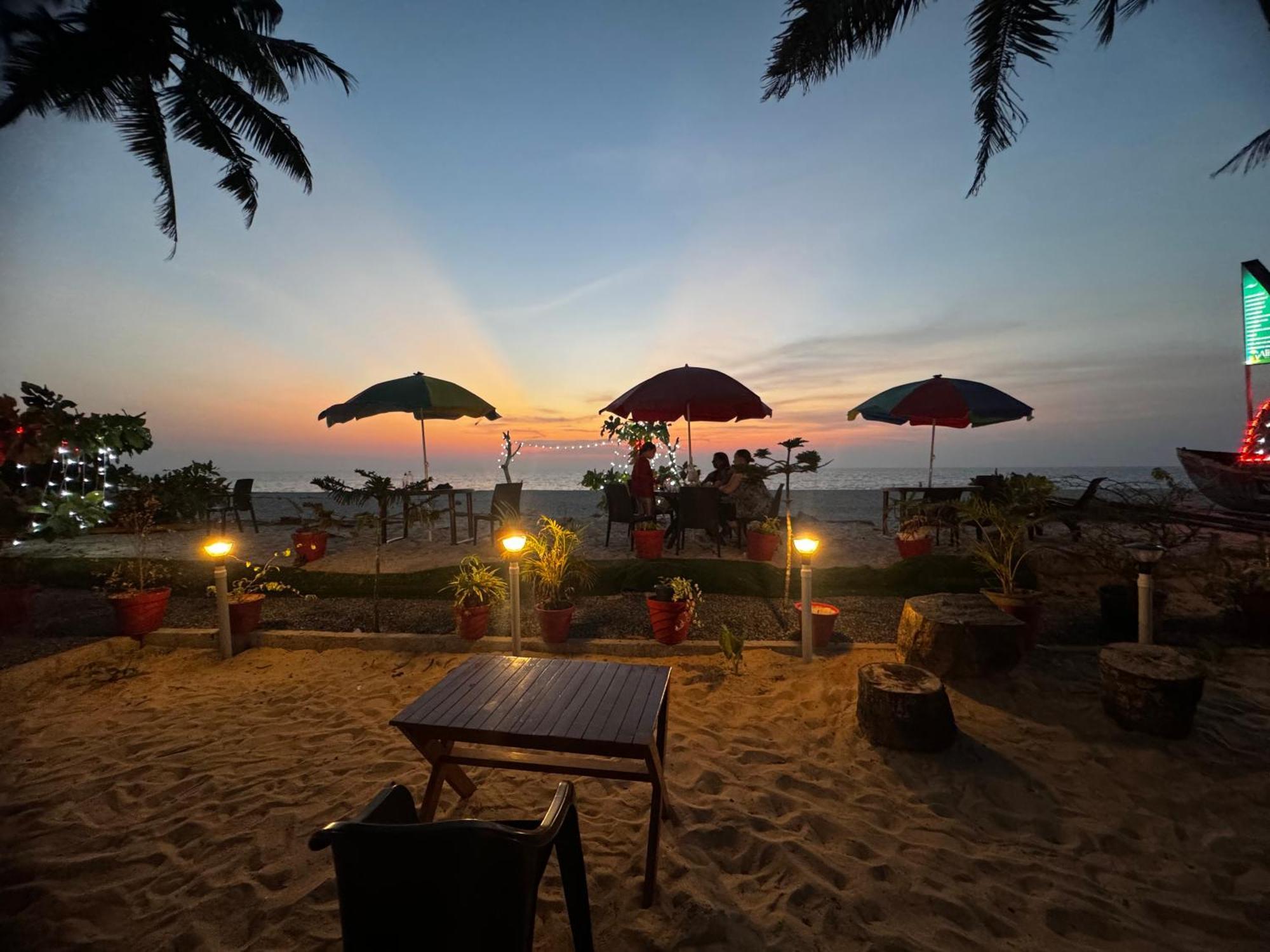 Alivious Beach Homestay Alappuzha Zewnętrze zdjęcie
