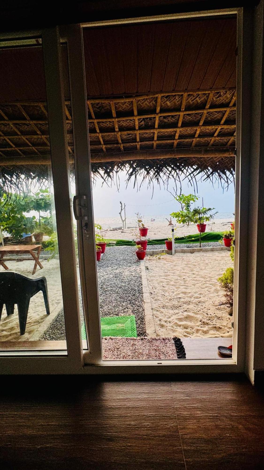 Alivious Beach Homestay Alappuzha Zewnętrze zdjęcie