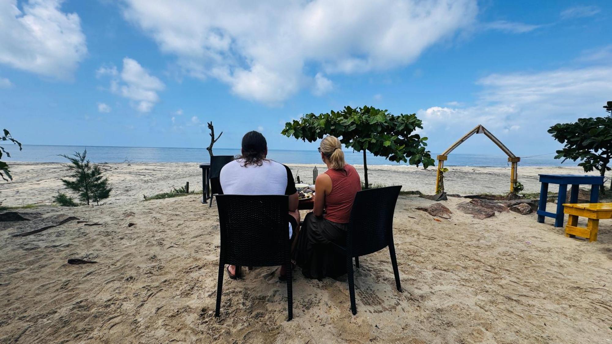 Alivious Beach Homestay Alappuzha Zewnętrze zdjęcie